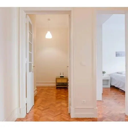 Houze Spacious Apartment In Lapa Near Riverside *
